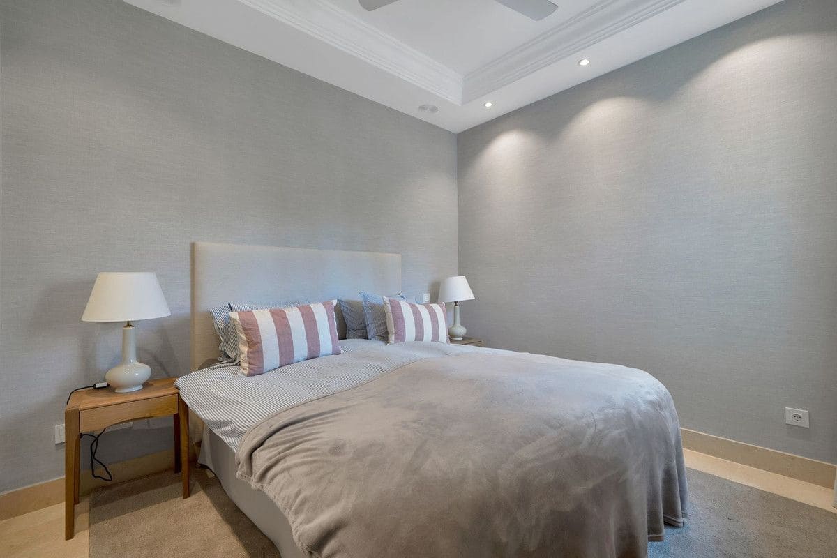 Chalet de 7 habitaciones en Puerto Banus en venta - 2.395.000 € (Ref: 9677204)