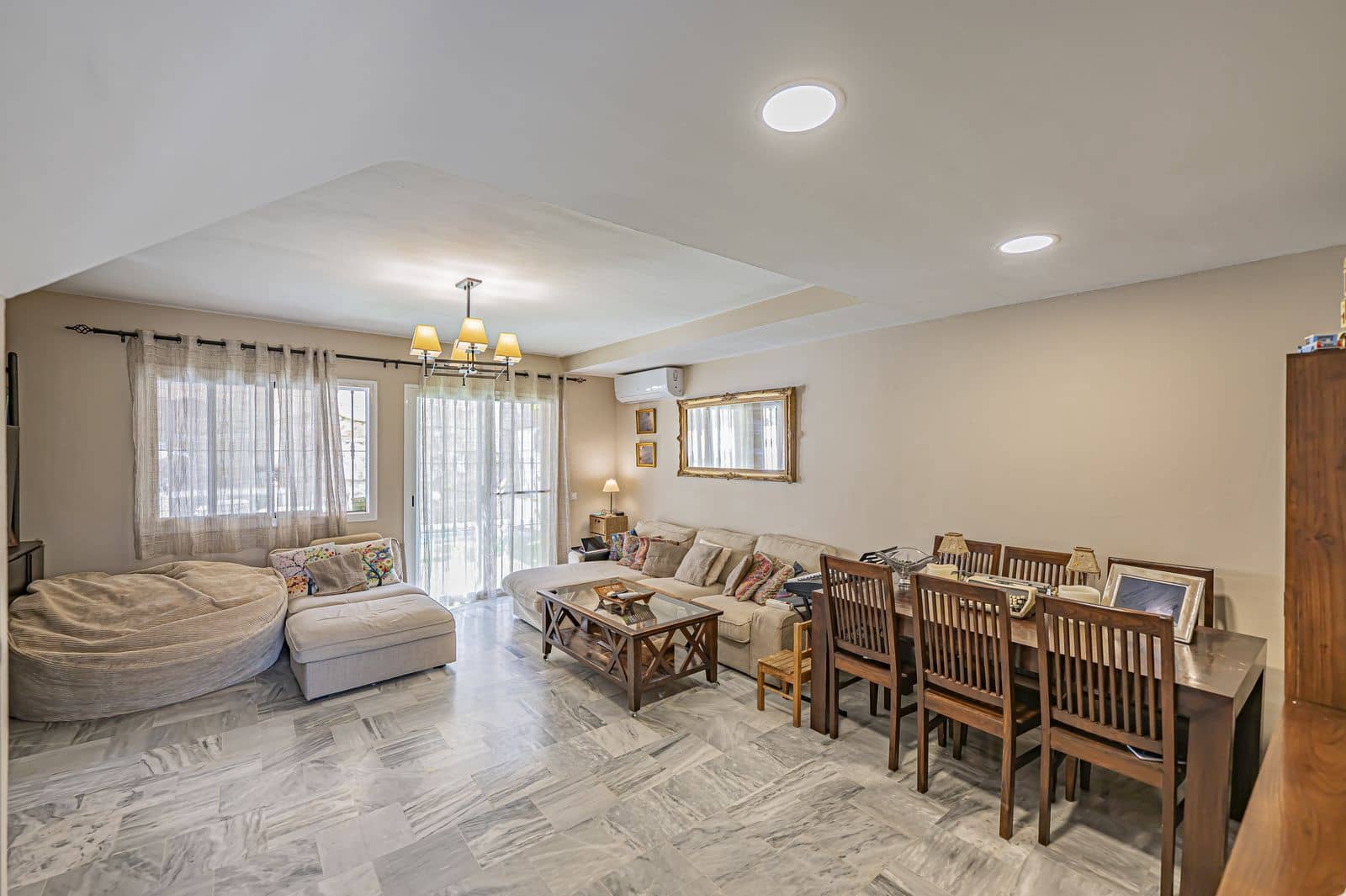 4 quarto Casa em Banda para venda em Marbella - 559 000 € (Ref: 9677205)