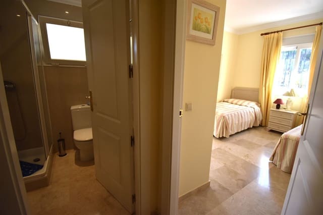 Apartamento de 2 habitaciones en La Cala Hills, Mijas en venta - 359.000 € (Ref: 9677207)