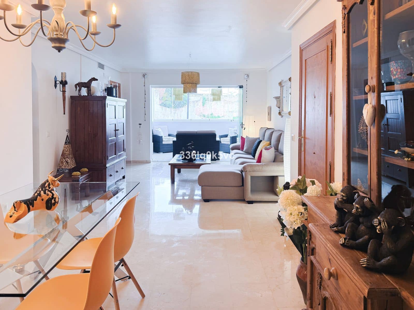 2 sovrum Lägenhet till salu i Benahavis - 320 000 € (Ref: 9677208)