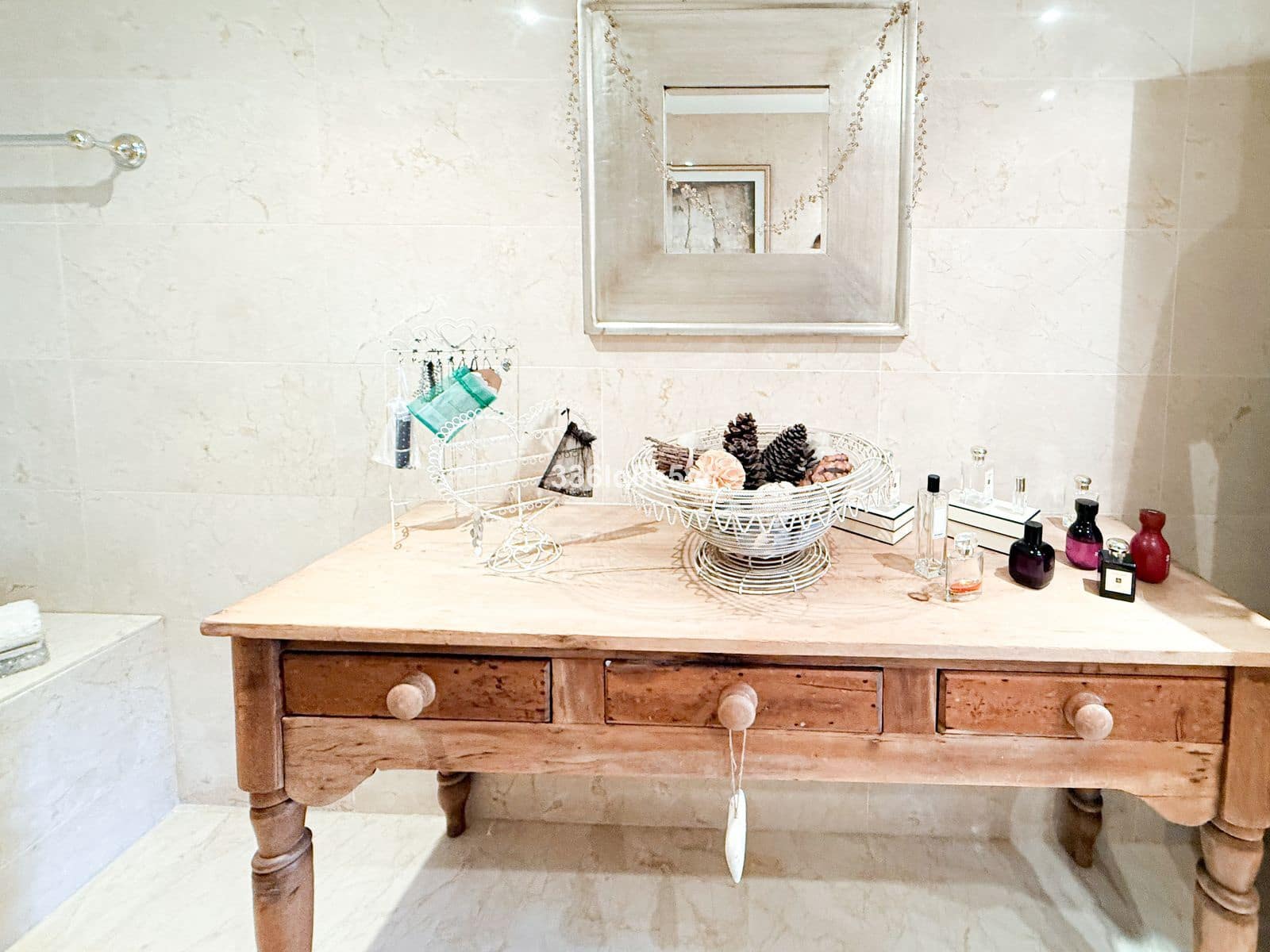 2 sovrum Lägenhet till salu i Benahavis - 320 000 € (Ref: 9677208)