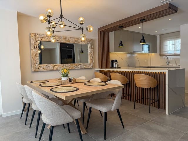 3 quarto Casa em Banda para venda em La Cala de Mijas, Mijas - 995 000 € (Ref: 9677211)