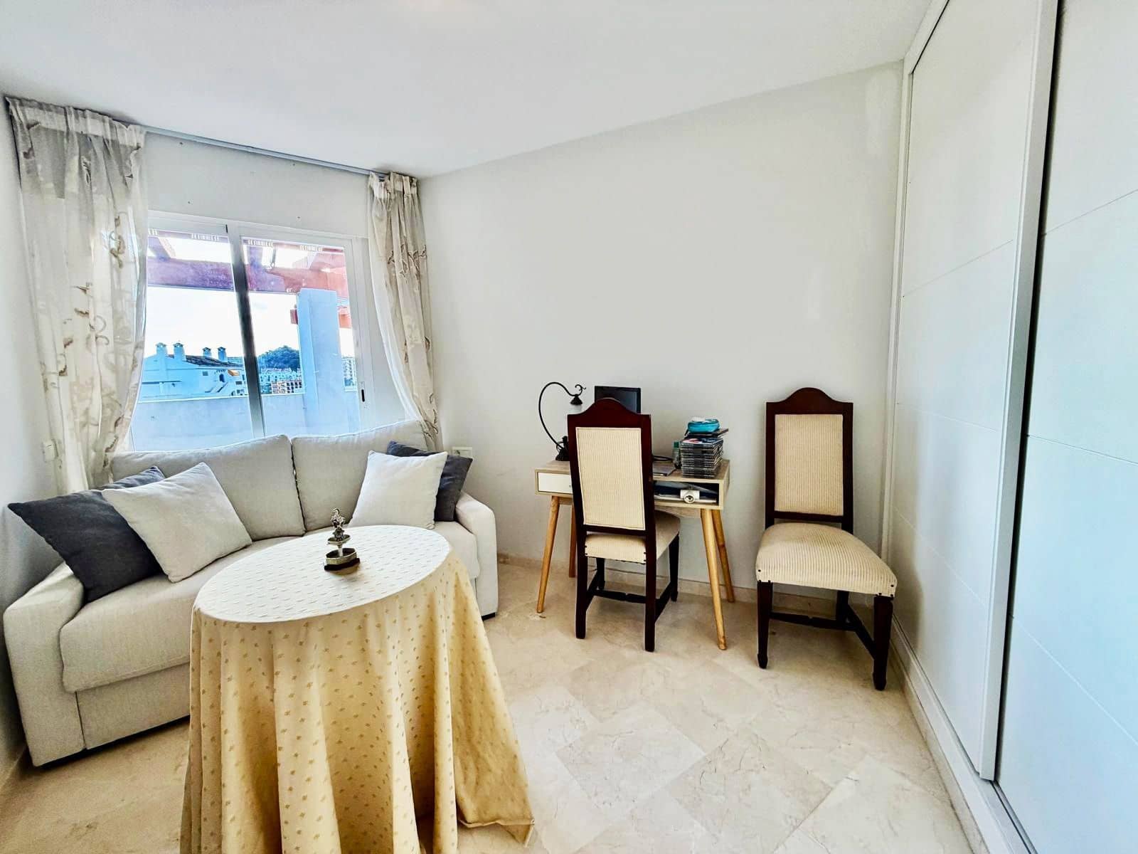 Ático de 2 habitaciones en Benalmadena Costa en venta - 449.000 € (Ref: 9677212)