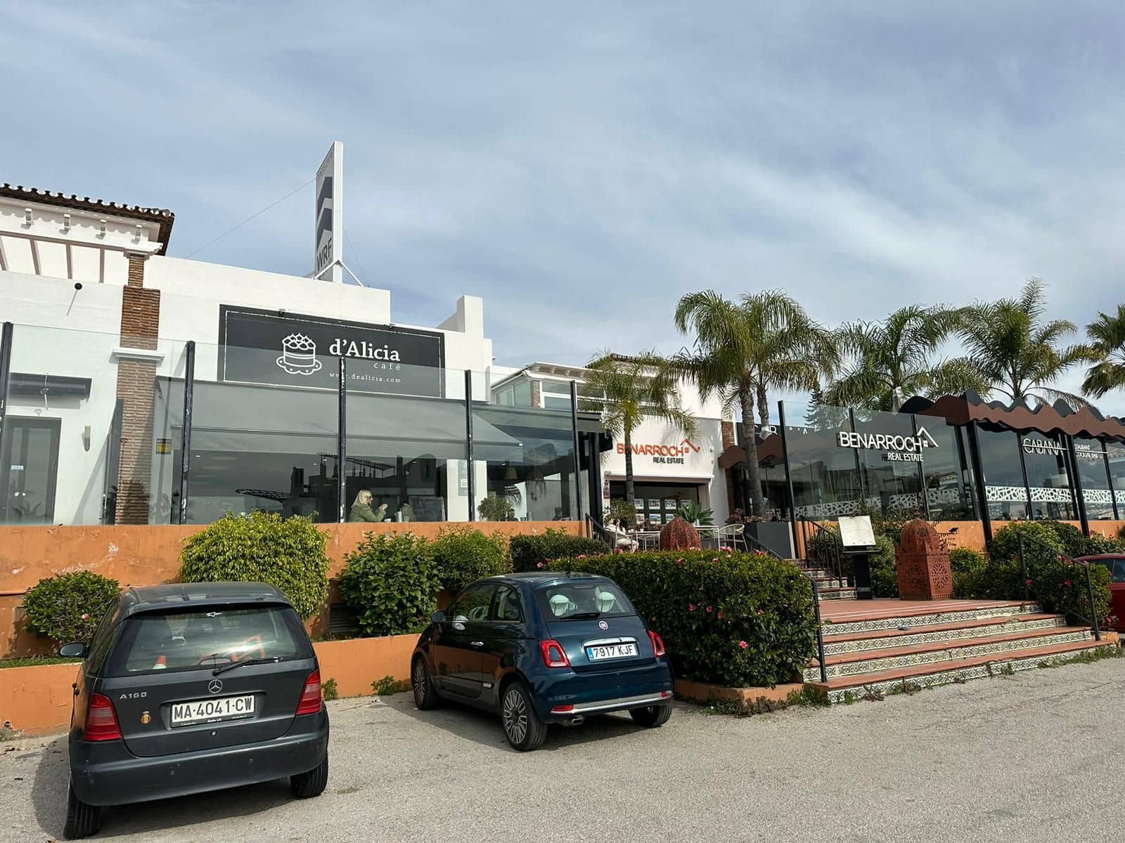 Bedrijf te koop in Estepona - € 2.300.000 (Ref: 9677217)