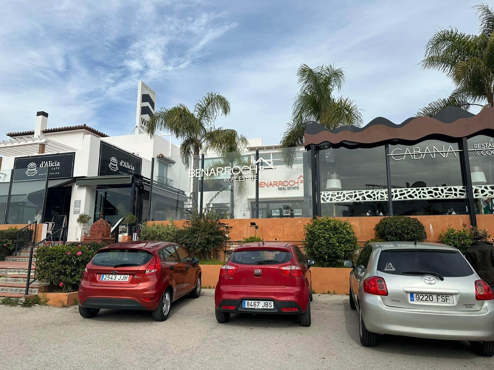 Bedrijf te koop in Estepona - € 2.300.000 (Ref: 9677217)