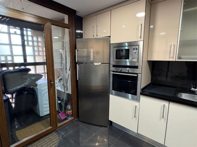 3 chambre Appartement à vendre à Estepona - 760 000 € (Ref: 9677218)