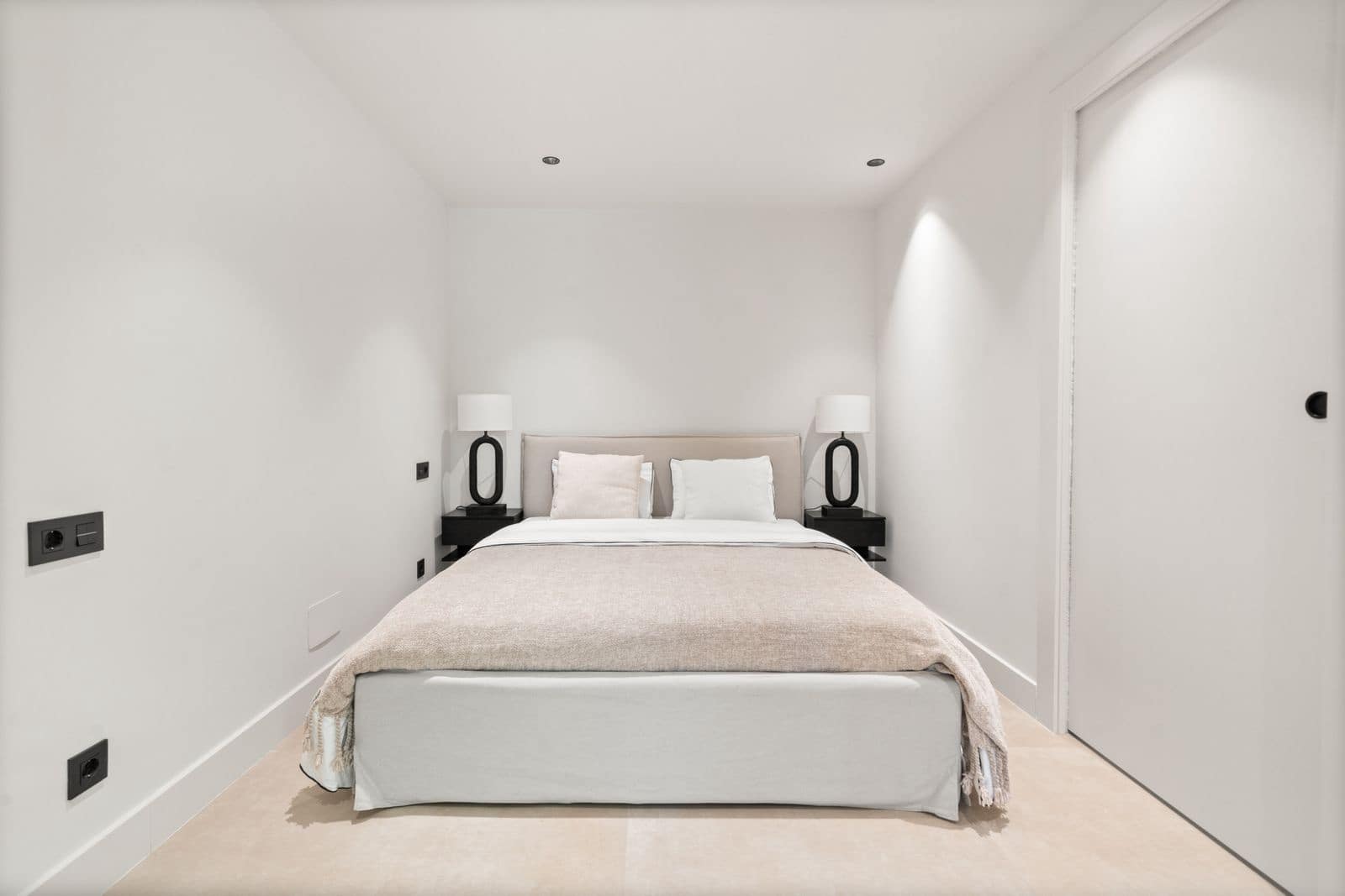 3 camera da letto Appartamento in vendita in Nueva Andalucia - 1.350.000 € (Rif: 9677221)