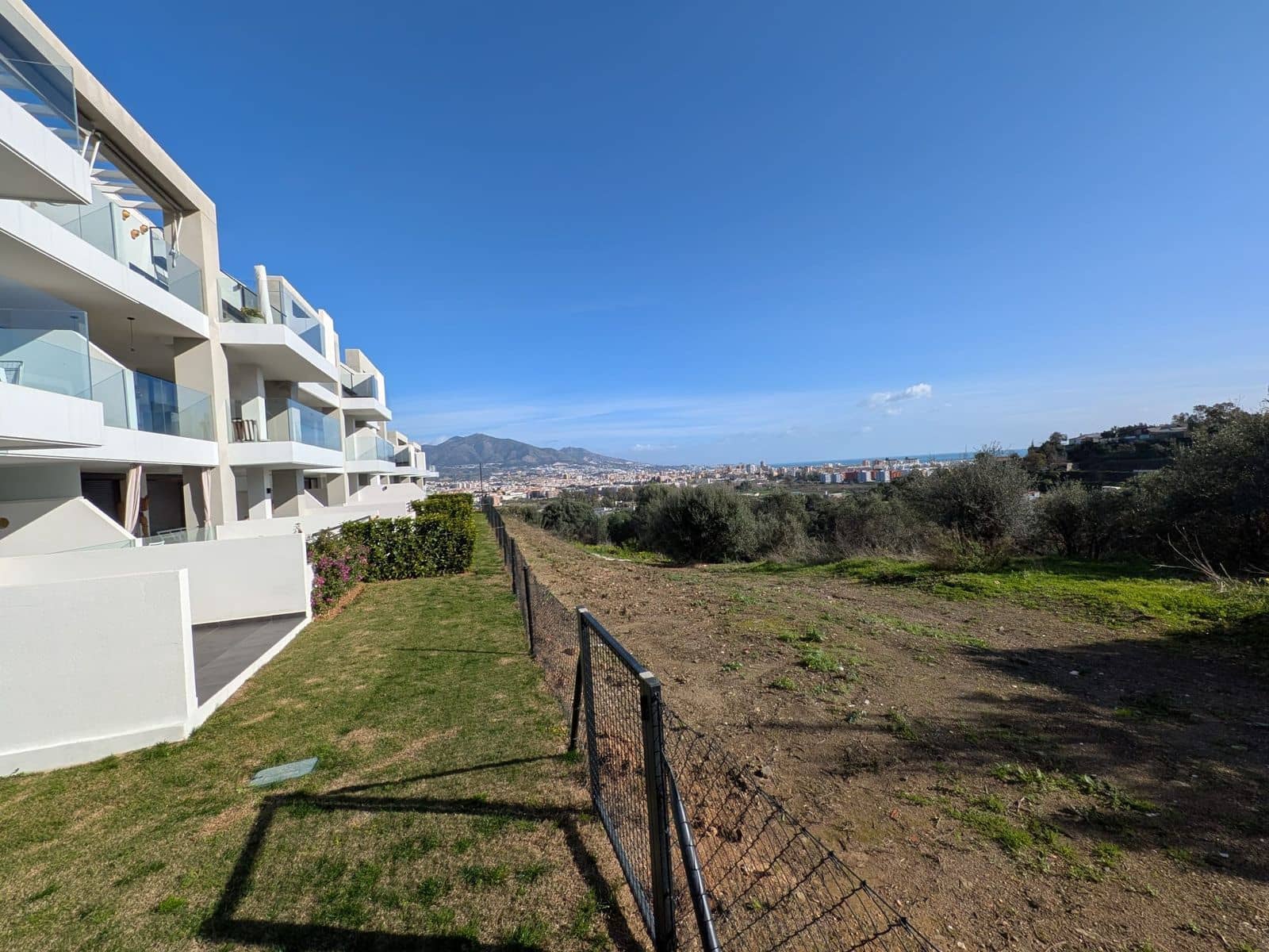 3 Zimmer Apartment zu verkaufen in Mijas Costa - 450.000 € (Ref: 9677224)