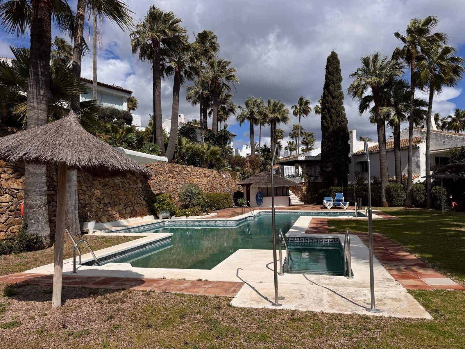 3 sovrum Semi-fristående Villa till salu i Manilva - 570 000 € (Ref: 9677225)