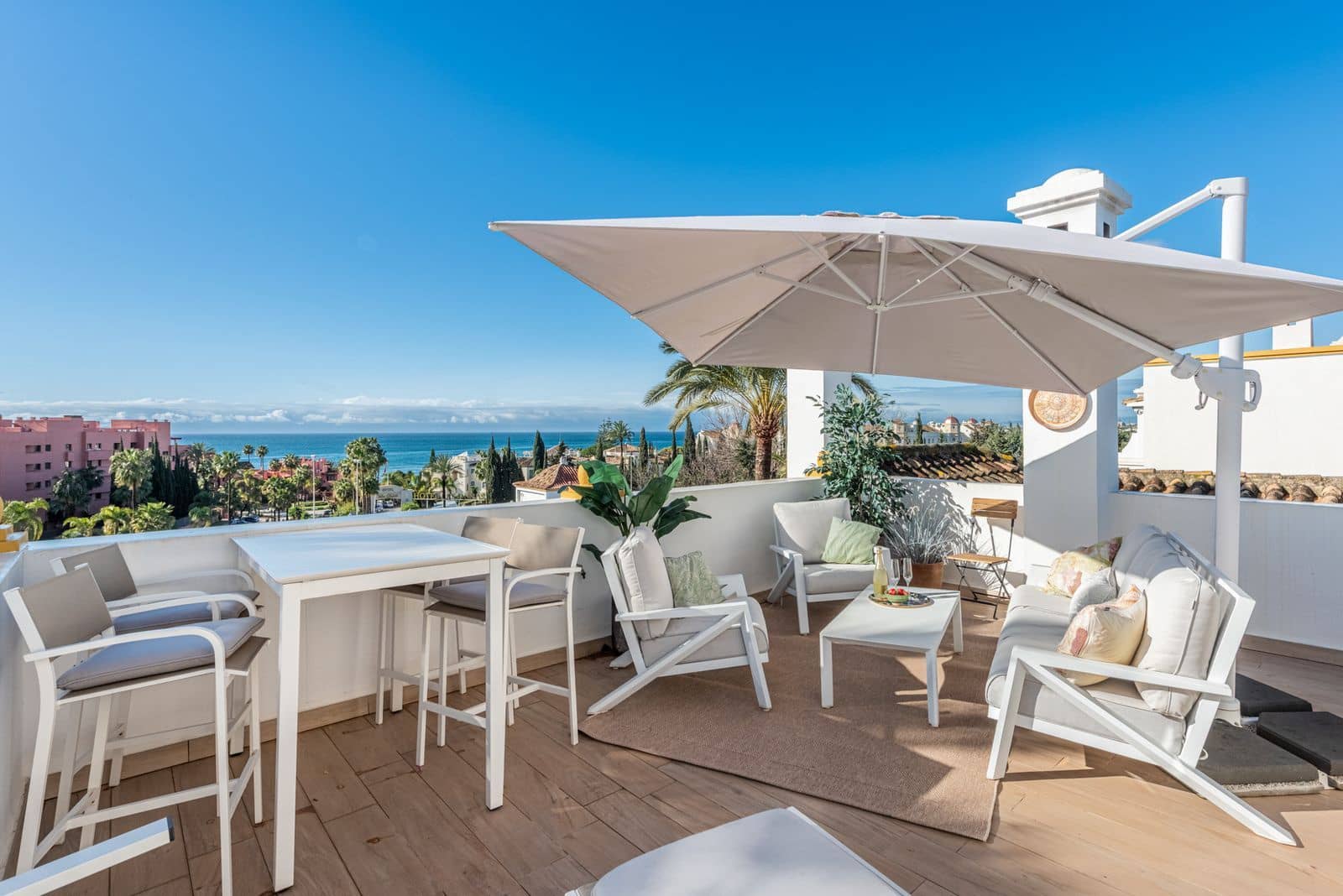 4 sovrum Hus till salu i New Golden Mile - 550 000 € (Ref: 9677227)