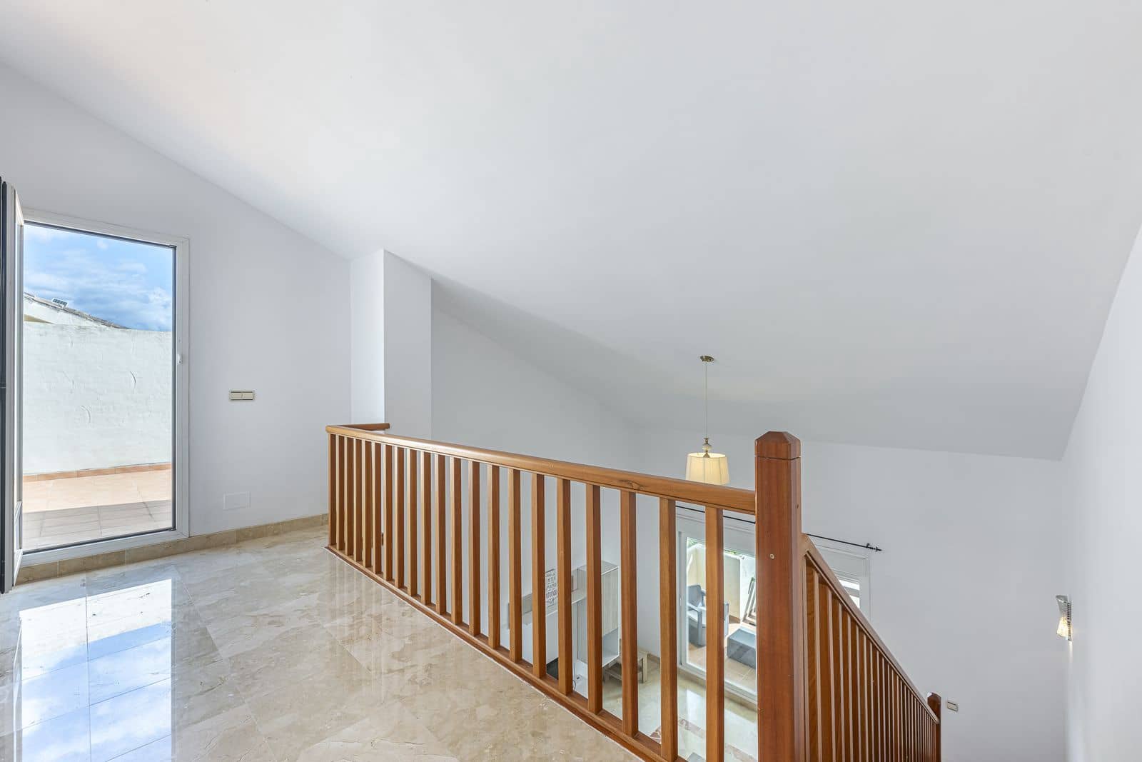 1 bedroom Apartment for sale in El Paraiso - € 325,000 (Ref: 9677228)