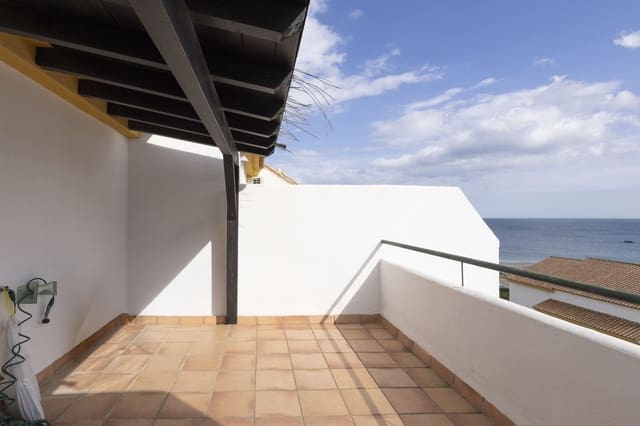 4 quarto Casa em Banda para venda em La Duquesa / Puerto de la Duquesa, Manilva - 450 000 € (Ref: 9677229)