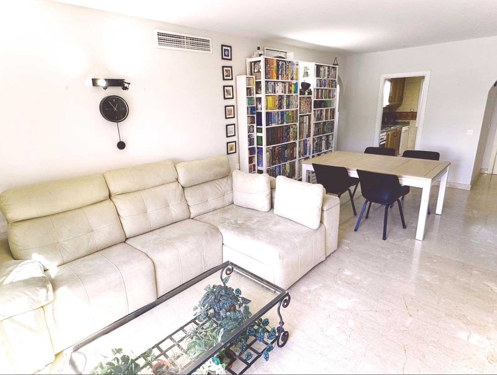 3 bedroom Apartment for sale in Riviera del Sol - € 334,000 (Ref: 9677230)