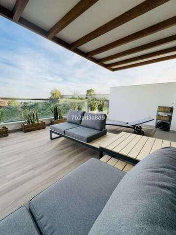 2 sovrum Lägenhet till salu i Nueva Andalucia, Marbella - 700 000 € (Ref: 9677233)