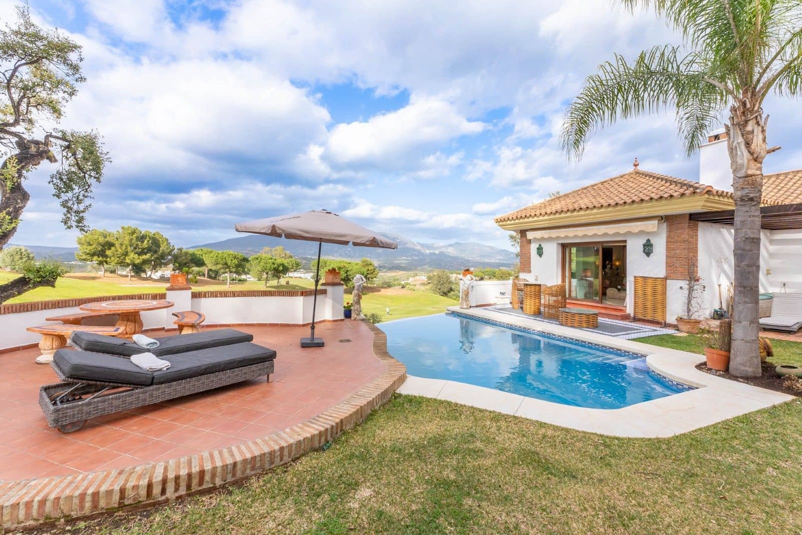 4 slaapkamer Villa te koop in La Cala Golf - € 1.999.500 (Ref: 9677237)