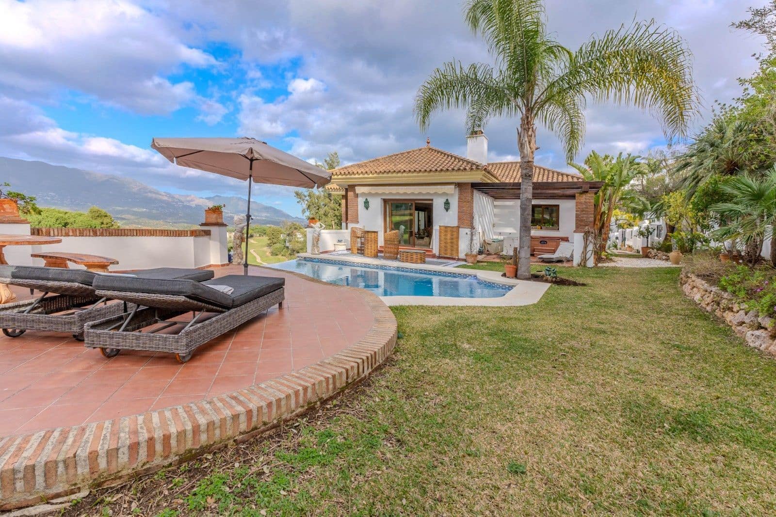 4 slaapkamer Villa te koop in La Cala Golf - € 1.999.500 (Ref: 9677237)