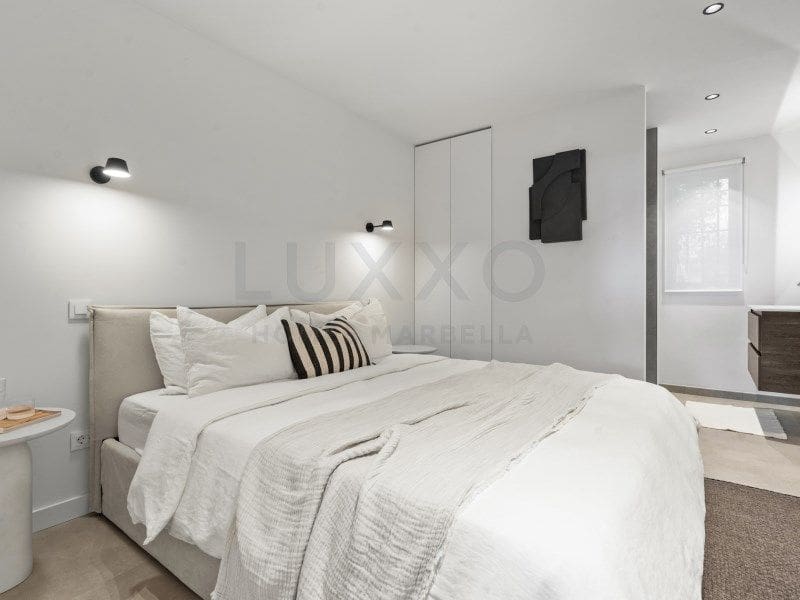 Apartamento de 2 habitaciones en Benahavís en venta - 675.000 € (Ref: 9677238)