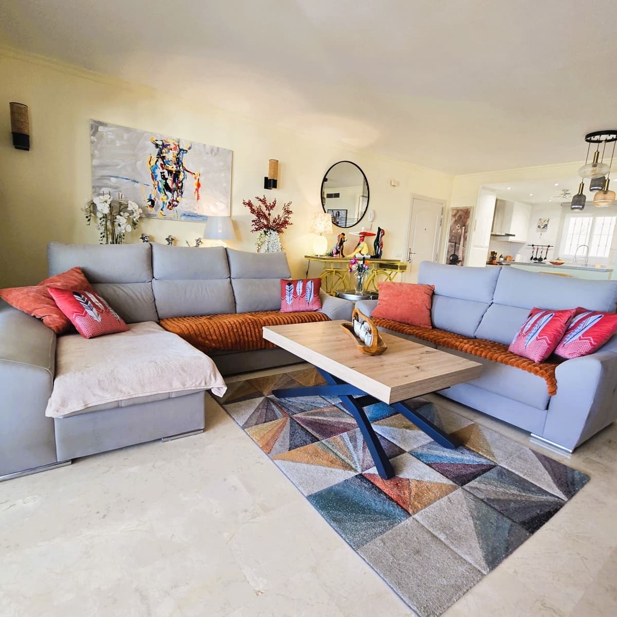 2 bedroom Apartment for sale in Calahonda - € 450,000 (Ref: 9677239)