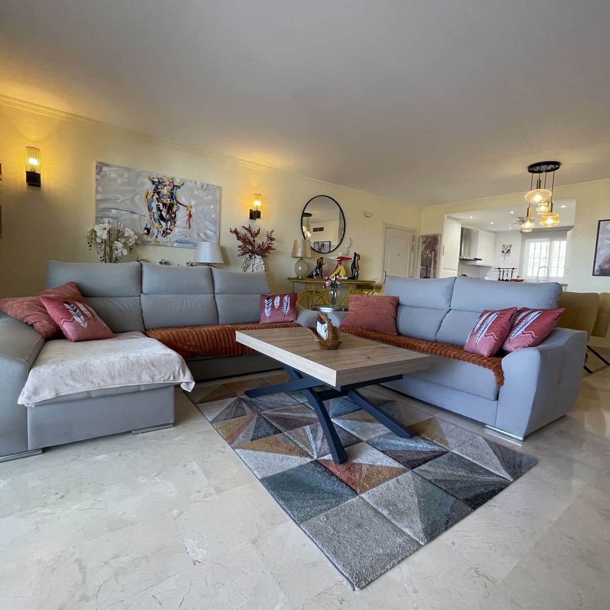 2 bedroom Apartment for sale in Calahonda - € 450,000 (Ref: 9677239)