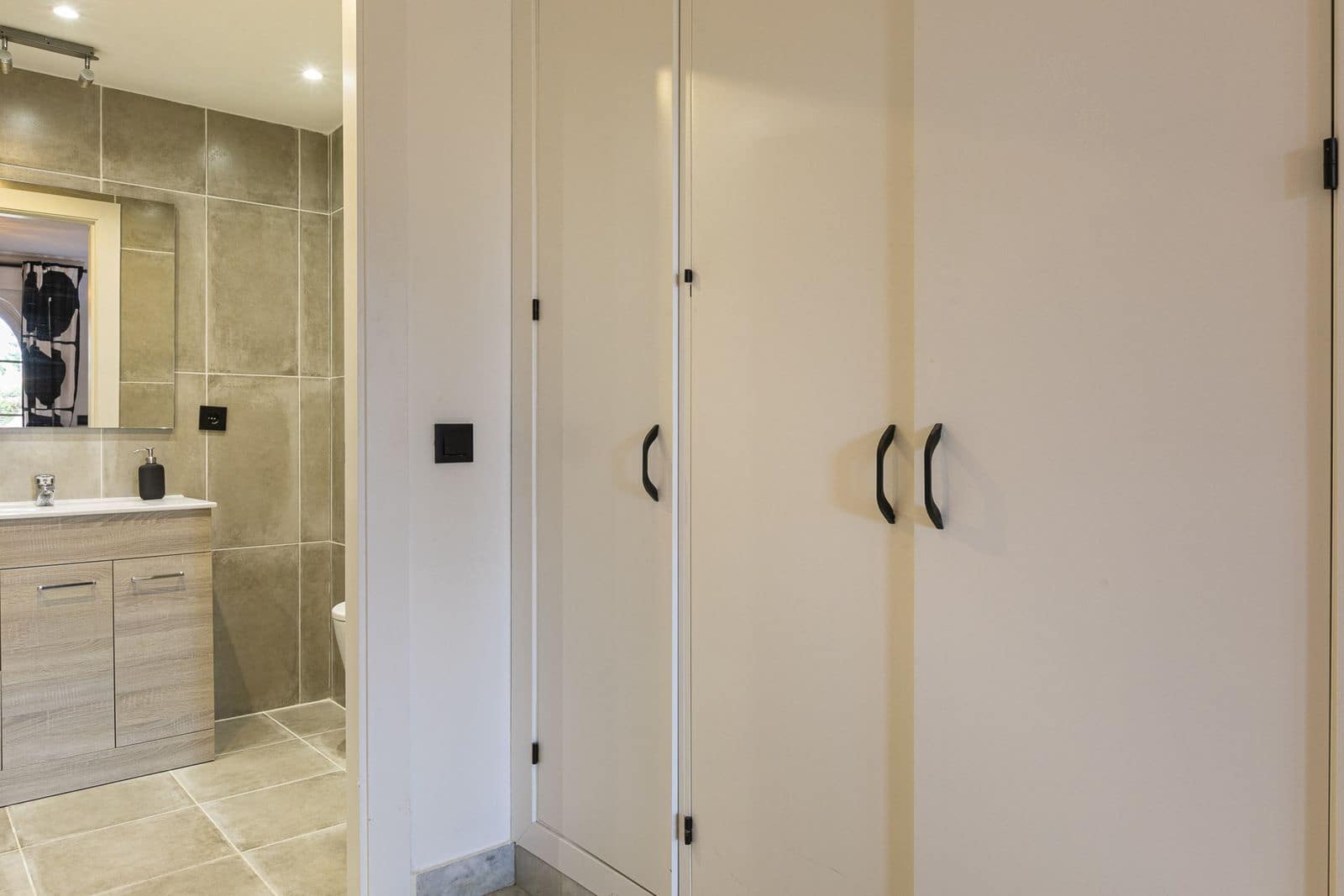 2 slaapkamer Appartement te koop in Nueva Andalucia - € 535.000 (Ref: 9677243)