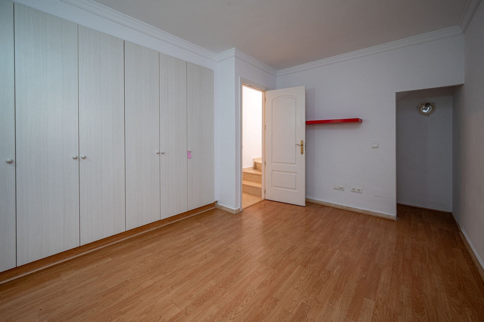 Casa de 3 habitaciones en Riviera del Sol en venta - 450.000 € (Ref: 9677250)