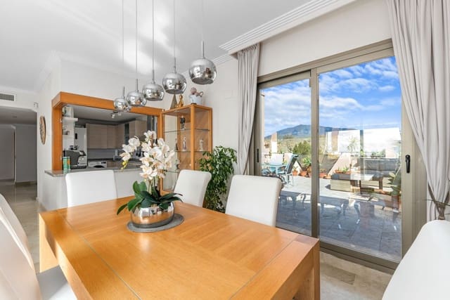 3 sypialnia Penthouse na sprzedaż w Benahavís - 949 950 € (Ref: 9677251)