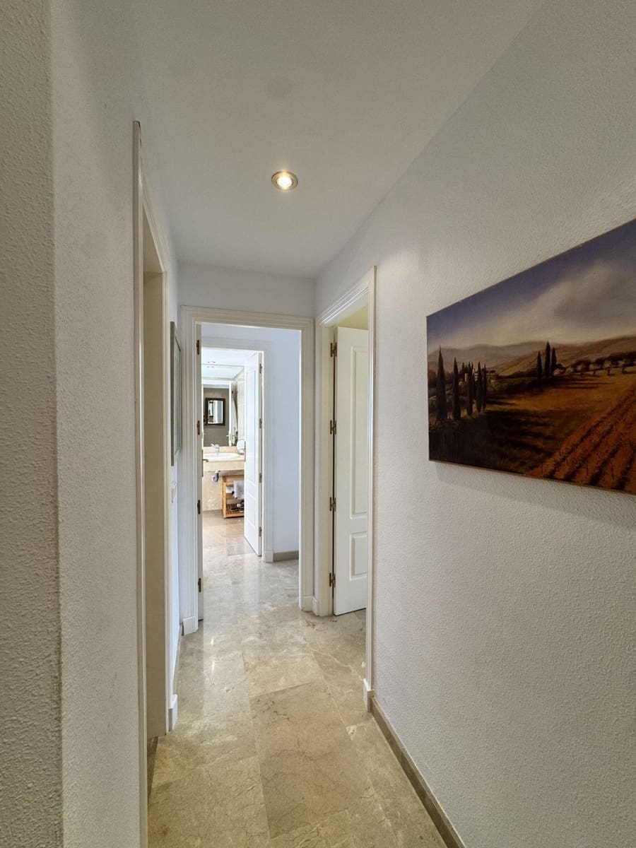 2 soveværelse Lejlighed til salg i Golden Mile - € 495.000 (Ref: 9677254)