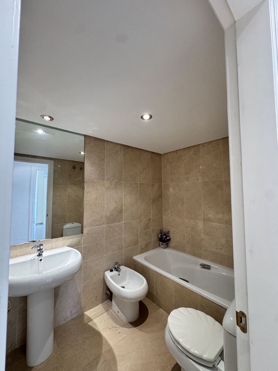 2 soveværelse Lejlighed til salg i Golden Mile - € 495.000 (Ref: 9677254)