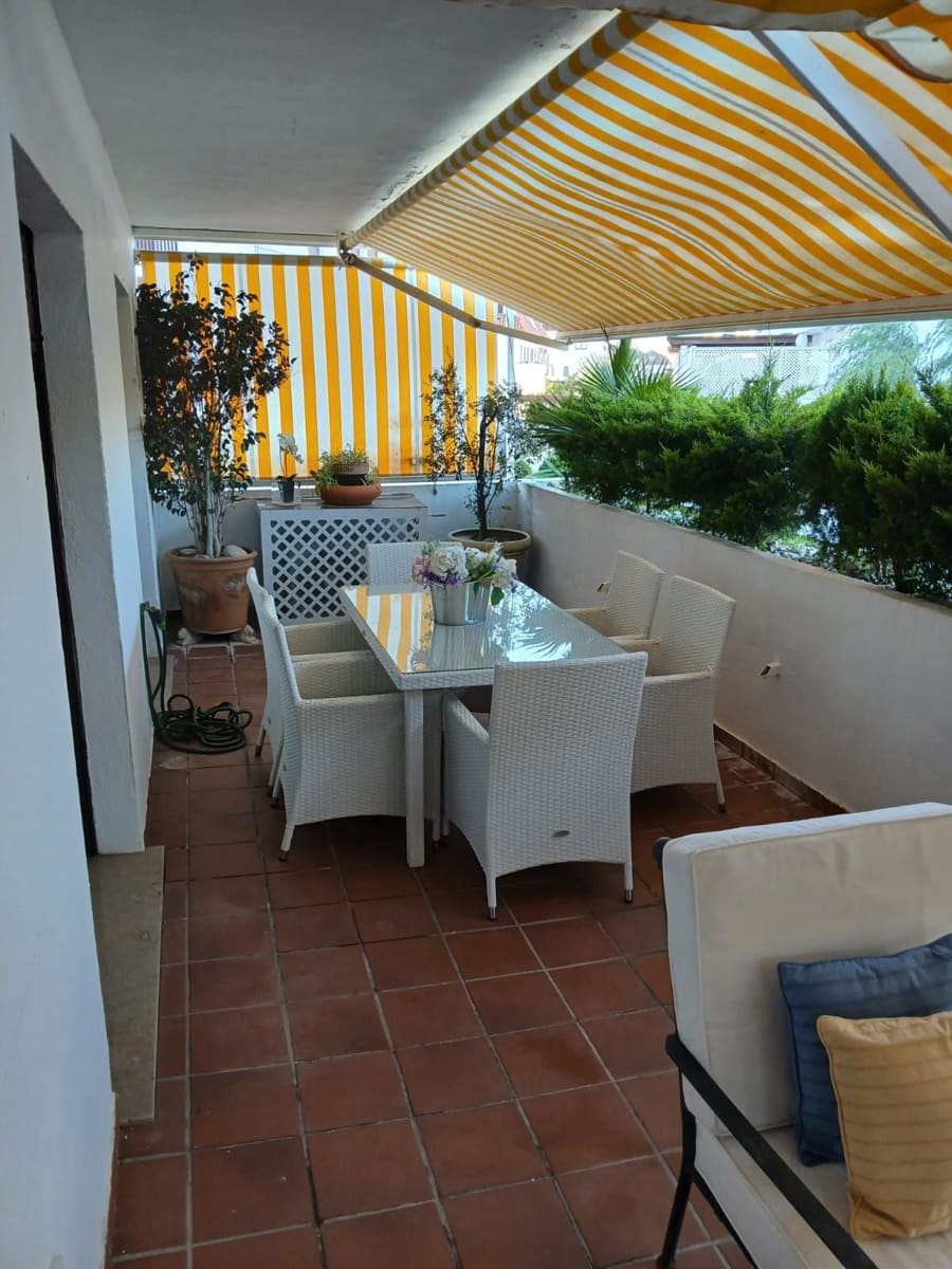 2 soveværelse Lejlighed til salg i Golden Mile - € 495.000 (Ref: 9677254)