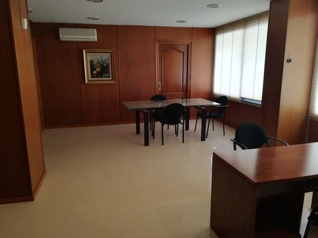 5 sypialnia Komercyjne na sprzedaż w Marbella - 1 350 000 € (Ref: 9677255)