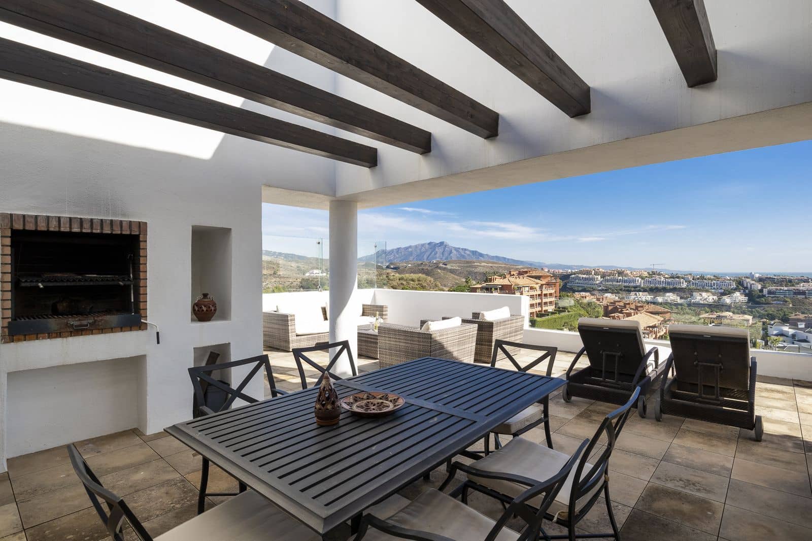 3 soveværelse Penthouse til salg i Benahavis - € 1.395.000 (Ref: 9677257)