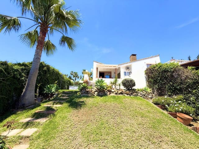 3 soverom Kjedet enebolig til salgs i Bahía Dorada, Estepona - € 645 000 (Ref: 9677259)