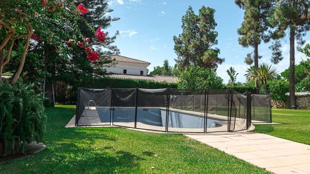 4 camera da letto Villa in vendita in Estepona - 1.850.000 € (Rif: 9677260)