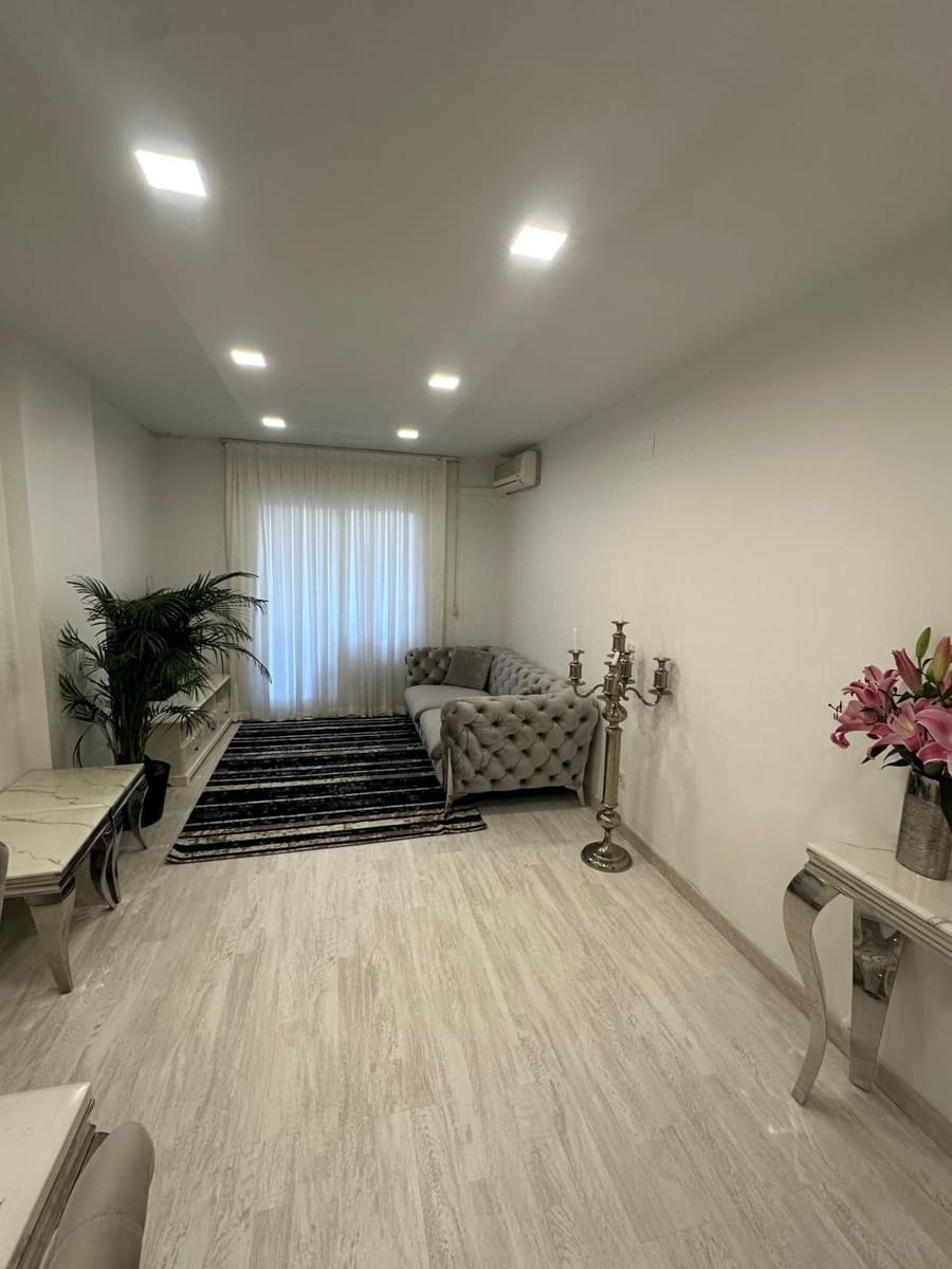 2 makuuhuone Huoneisto myytävänä paikassa Torrequebrada - 398 000 € (Ref: 9677261)