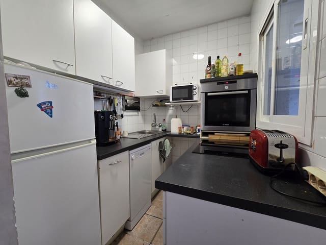 Casa de 1 habitación en Nueva Andalucia, Marbella en venta - 275.000 € (Ref: 9677262)