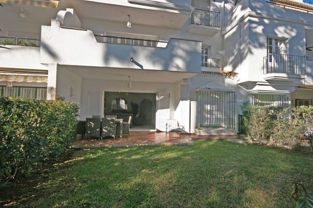 3 quarto Apartamento para venda em Estepona - 725 000 € (Ref: 9677263)