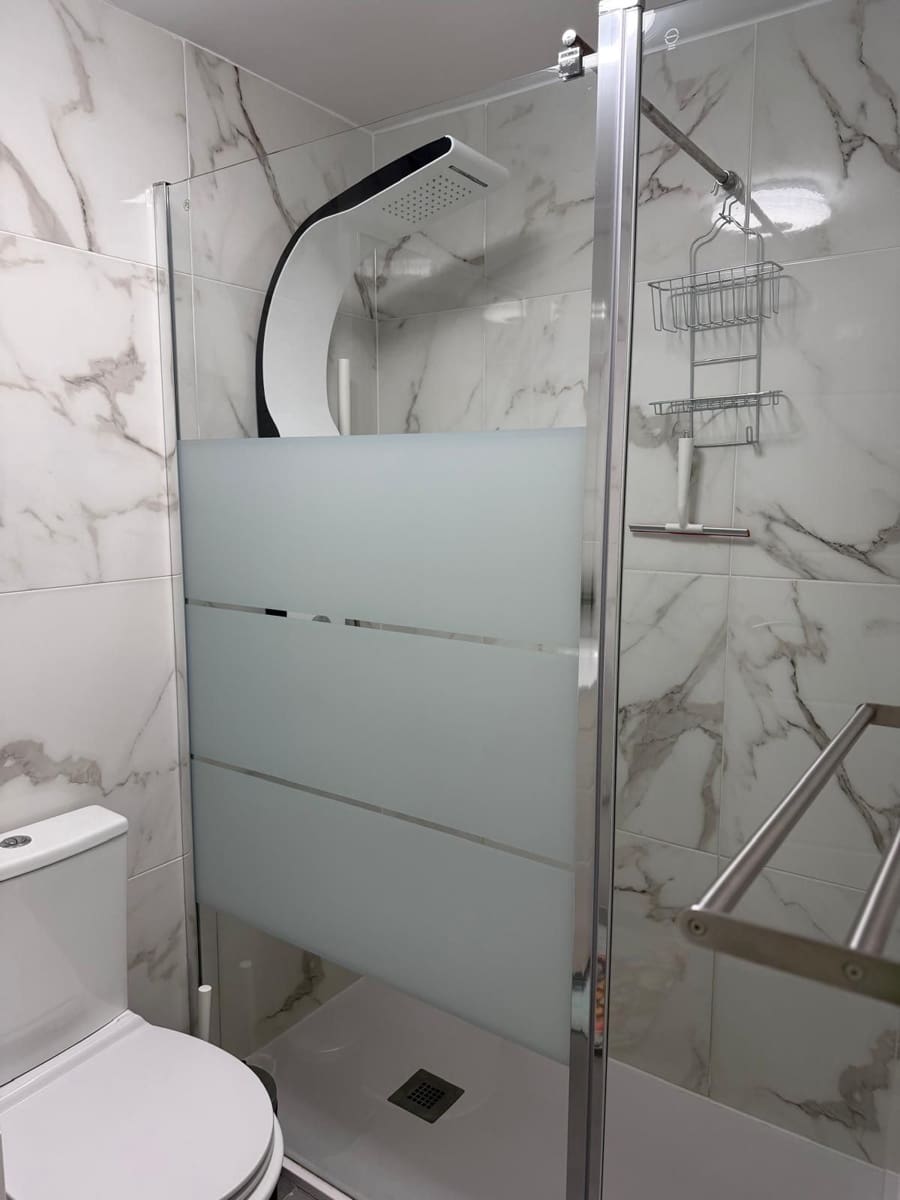 Apartamento de 2 habitaciones en Benalmádena en venta - 350.000 € (Ref: 9677266)