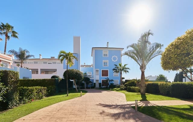 3 chambre Maison de Ville à vendre à New Golden Mile, Estepona - 530 000 € (Ref: 9677268)