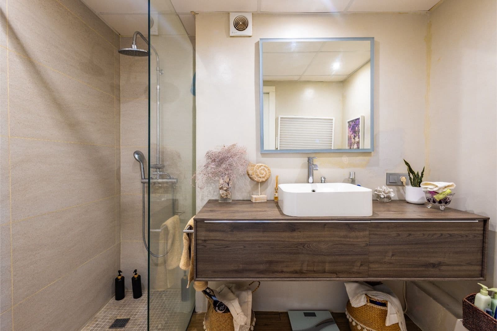 2 bedroom Penthouse for sale in Marbella - € 650,000 (Ref: 9677269)