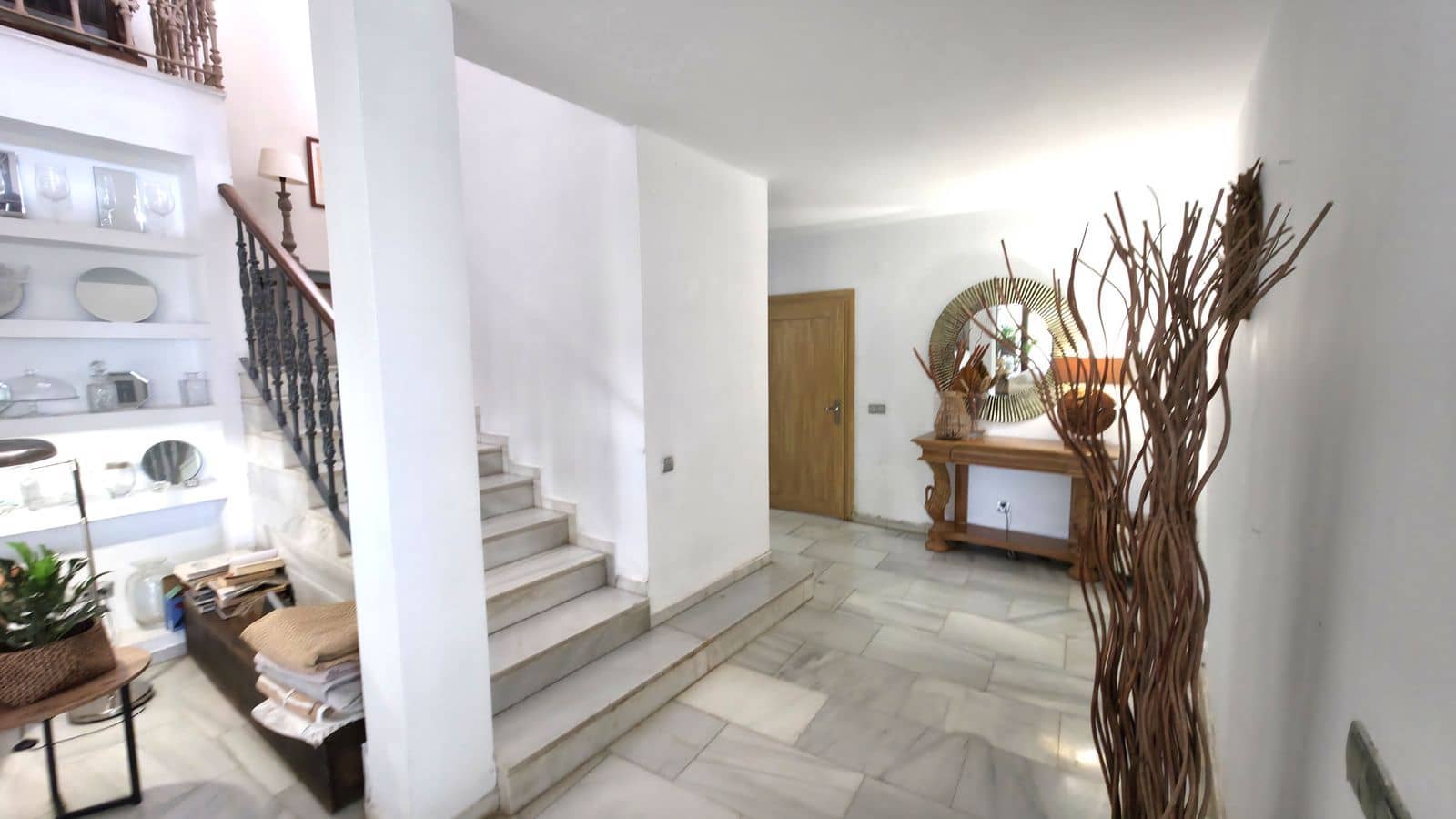 Chalet de 6 habitaciones en New Golden Mile en venta - 2.000.000 € (Ref: 9677270)