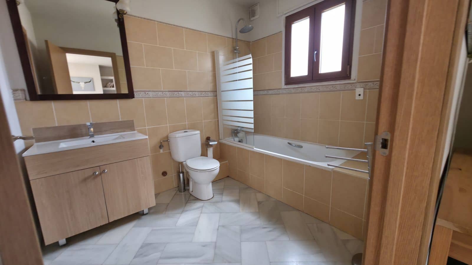 Chalet de 6 habitaciones en New Golden Mile en venta - 2.000.000 € (Ref: 9677270)