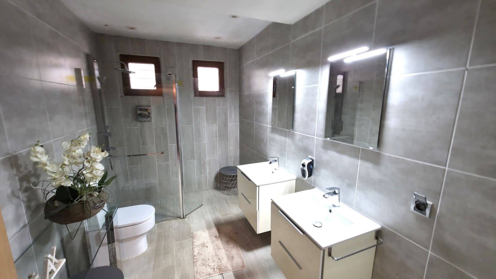 Chalet de 6 habitaciones en New Golden Mile en venta - 2.000.000 € (Ref: 9677270)