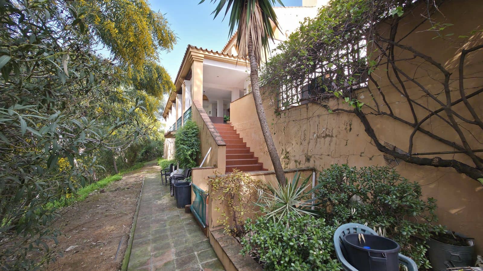 Chalet de 6 habitaciones en New Golden Mile en venta - 2.000.000 € (Ref: 9677270)