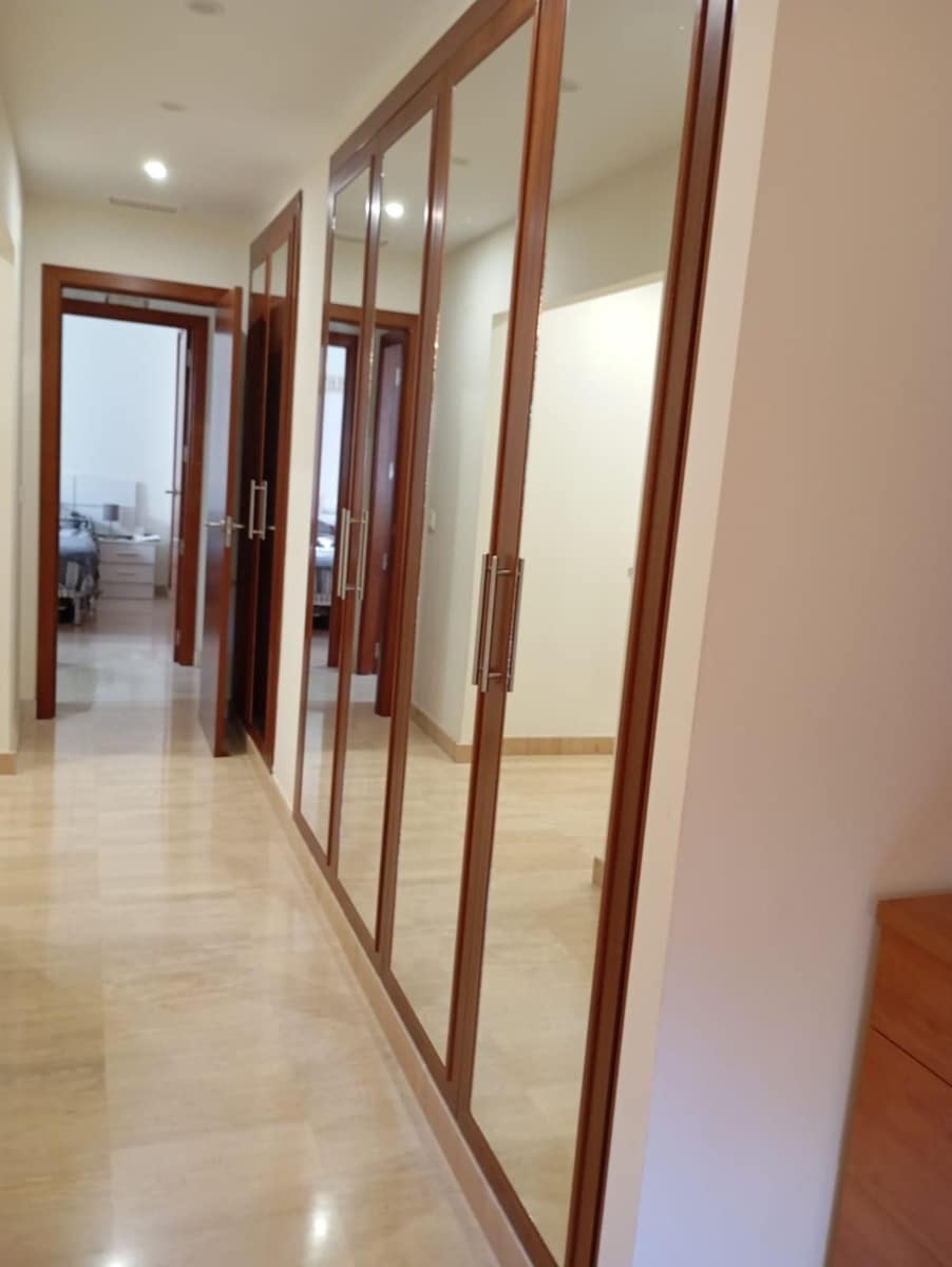 2 sypialnia Apartament na sprzedaż w Estepona - 350 000 € (Ref: 9677273)