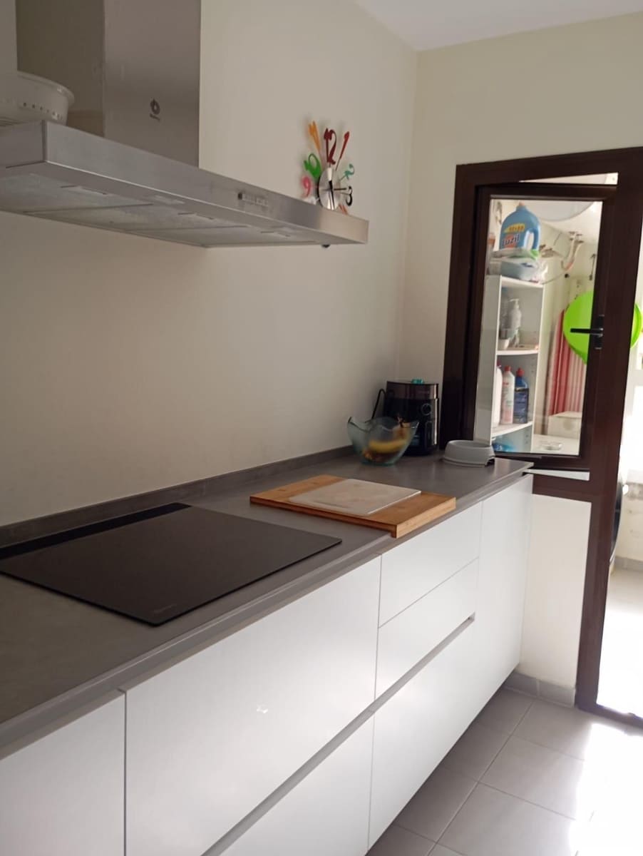 2 sypialnia Apartament na sprzedaż w Estepona - 350 000 € (Ref: 9677273)