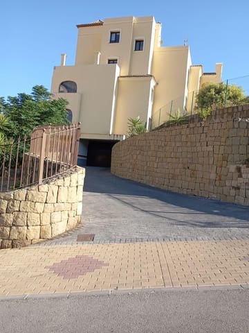 2 sypialnia Apartament na sprzedaż w Estepona - 350 000 € (Ref: 9677273)