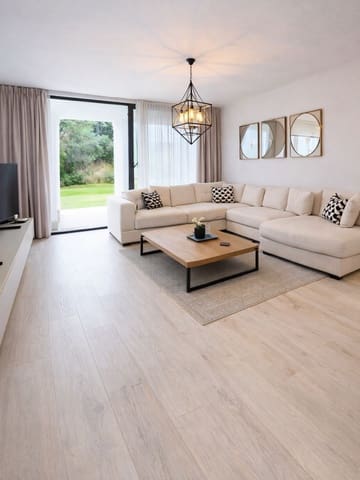 3 bedroom Townhouse for sale in Sotogrande, San Roque - € 800,000 (Ref: 9677276)