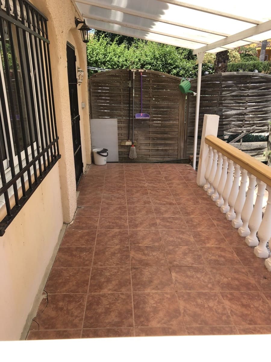 3 makuuhuone Paritalo myytävänä paikassa Calahonda - 450 000 € (Ref: 9677279)