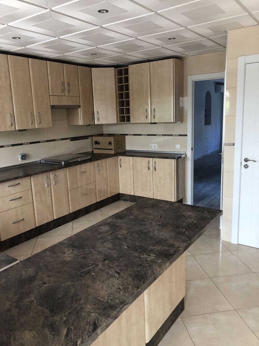 3 makuuhuone Paritalo myytävänä paikassa Calahonda - 450 000 € (Ref: 9677279)