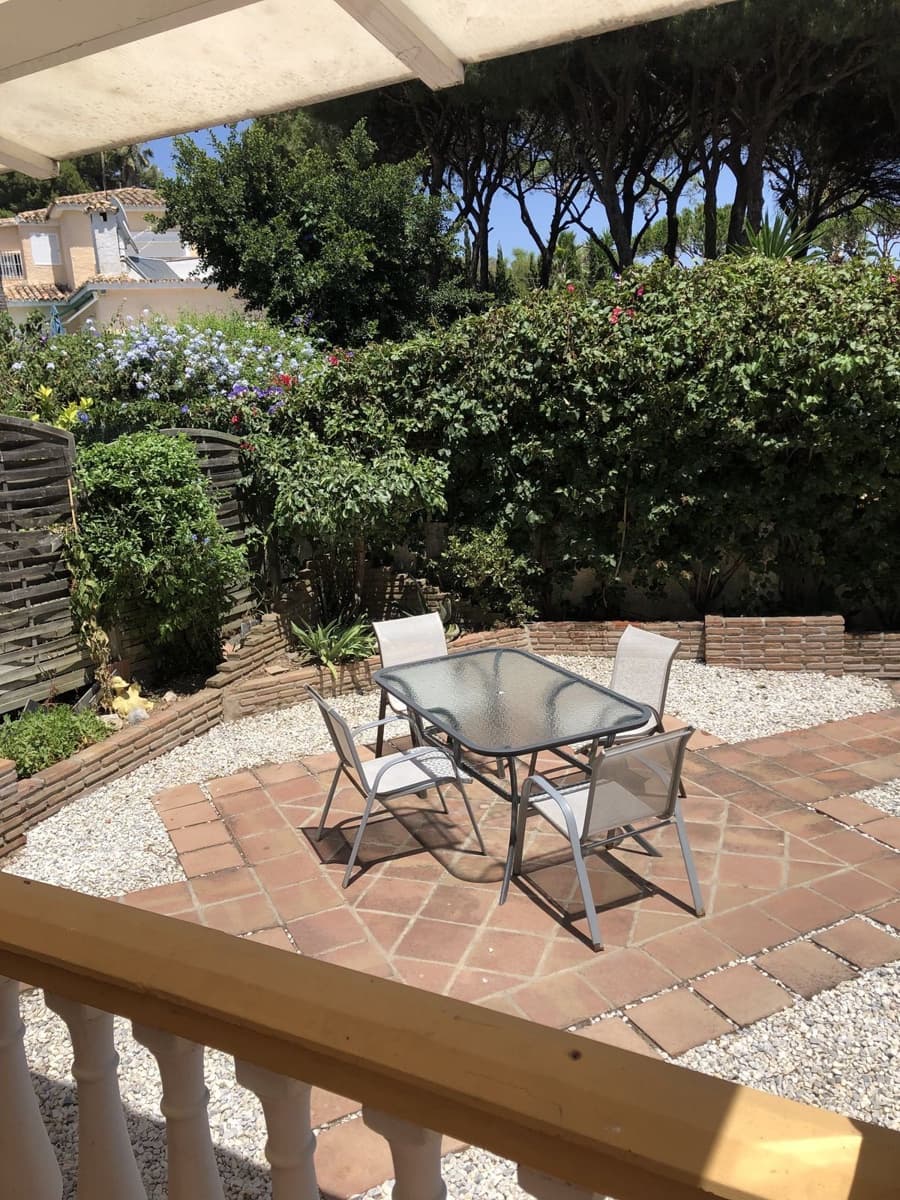 3 makuuhuone Paritalo myytävänä paikassa Calahonda - 450 000 € (Ref: 9677279)